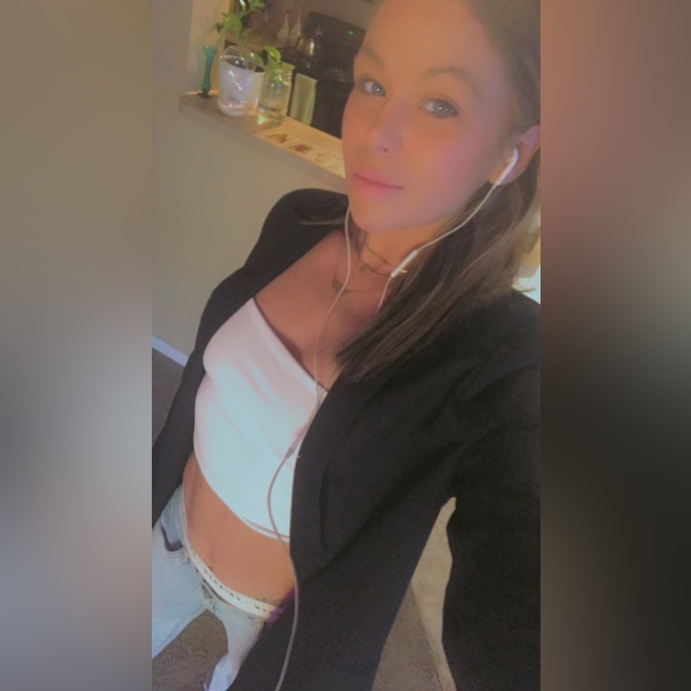 Meet your Posher, Kasey